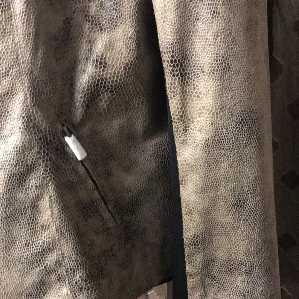 Giuliani Rancic jacket - Picture 4 of 5